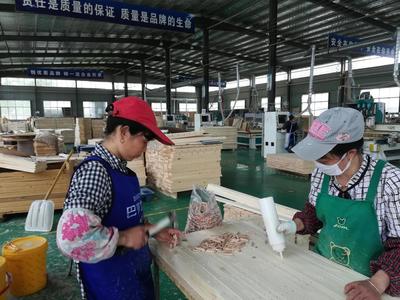 聚焦江蘇鄉(xiāng)村新經(jīng)濟力量②｜曾經(jīng)的淘寶村為何“消失”了？探索農(nóng)村電商的轉(zhuǎn)型與升級